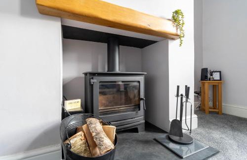 Wakefield Casa | Cosy Green End Retreat