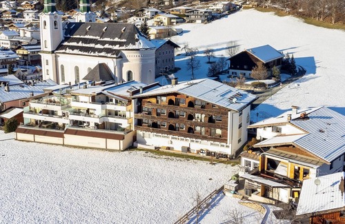 Brixen im Thale Apartamento | Cosy holiday apartments 600m from the ski lift