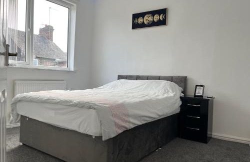 Tunstall Casa | Cosy home in Stoke on Trent