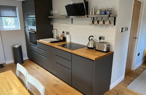 Bourton Casa | Cosy lodge in the Golden Triangle of the Costwolds, Stow-on-the-Wold.