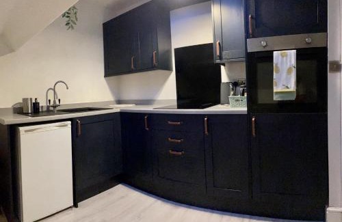 Maryport Apartamento | Cosy Loft Apartment with Sea Views Above Village Pub The Stag Inn Crosby Maryport