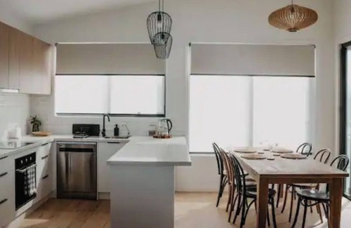 Port Campbell Casa | Cosy, luxury beachside getaway