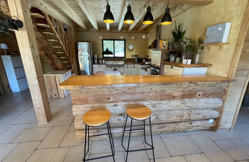 Contamine-Sarzin Casa | Cosy modern chalet-style house