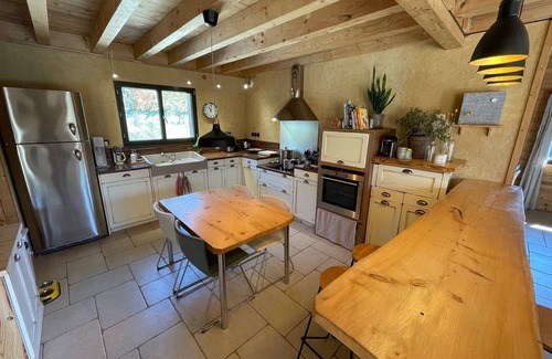 Contamine-Sarzin Casa | Cosy modern chalet-style house