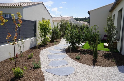 Piolenc Casa | Cosy new house in Provence, terrace