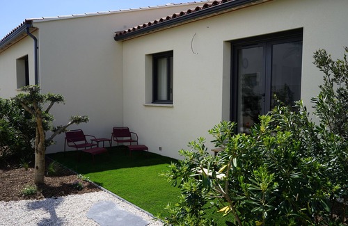 Piolenc Casa | Cosy new house in Provence, terrace