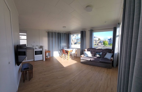 New Plymouth Casa | Cosy one bedroom house on quiet cul-de-sac