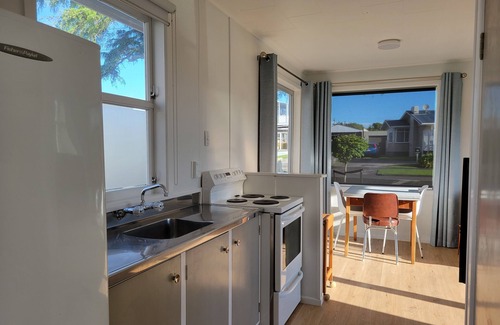 New Plymouth Casa | Cosy one bedroom house on quiet cul-de-sac