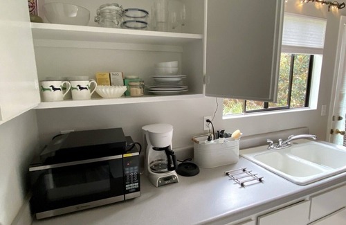 Solana Beach Casa | Cosy Solana Beach Guest Cottage / Studio in perfect location.