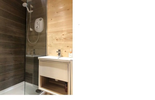 Pinner South Apartamento | COSY STUDIO IN A QUIET LOCATION. NEAR A TUBE STATION.