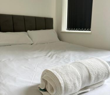 Scunthorpe Apartamento | Cosy Studio Station House Apartment Free Wifi, Parking & EV