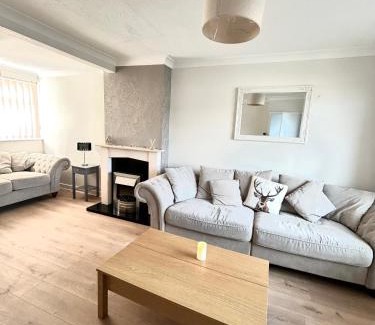 Hull Casa | Cosy stylish house West Hull