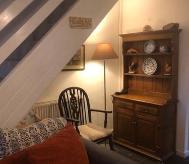 Rhiwbryfdir Casa | Cosy terrace cottage built into the mountain side.