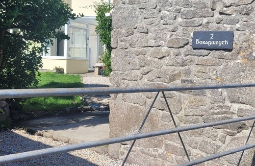 Pendeen Casa | Cosy three bedroomed Cornish cottage close to the sea🏵Walk swim fish surf....