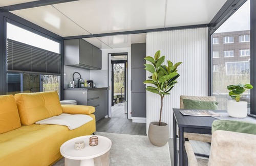 Zeewolde Alquiler De Eote | Cosy tiny houseboats near the beach and restaurants!
