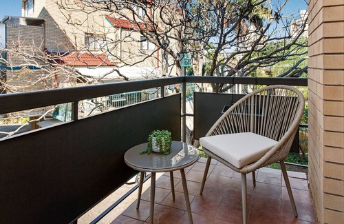 New Farm Apartamento | Cosy Unit with Parking near New Farm Park & River