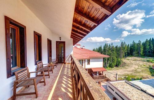 Pamporovo Apartamento | Cosy1BD Apt with a Free Parking and Balcony - Grand Resort Pamporovo