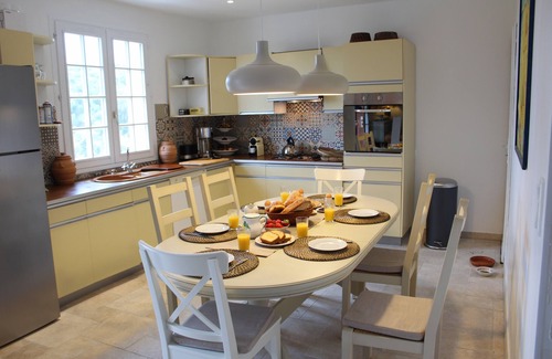 La Croix-Valmer Complejo | Costa Azul, La Croix Valmer Golf de St Tropez, villa con piscina privada y vistas al mar