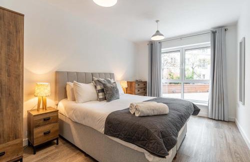 Northampton Apartamento | Cotels Centro - CENTRAL LOCATION, PARKING, FIBRE WIFI, SMART TV, FULLY EQUIPPED KITCHEN