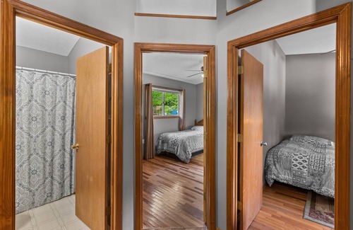 Mountain Home Cabina | Cottage 1 at Rim Shoals