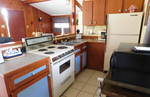 Mountain Home Cabaña | Impresionante vista del gran estudio de Bull Shoals Lake con cocina totalmente equipada