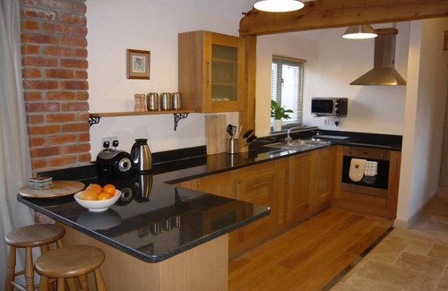 Glastonbury Cabaña | Rural-Baño Privado-Sleeps 8 Persons.
