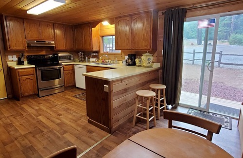 Shingletown Cabaña | Cottage #3 near a Creek & Pond on Mt. Lassen