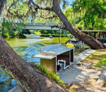 Tavares Casa | Cottage 35, Heron Hideaway - Dora Canal Court - a downtown, waterfront community