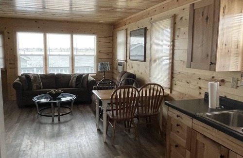 Fox Lake Casa | Cottage 6 on Beautiful Fox Lake!
