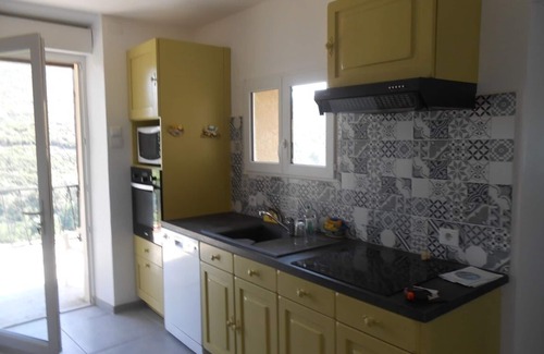 Vieussan Casa | cabaña 8 personas impresionantes vistas del valle de Orb