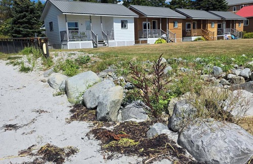 Hunts Point Cabina | Cottage # 9 Hunts Point Beach Cottages - 1 bedroom