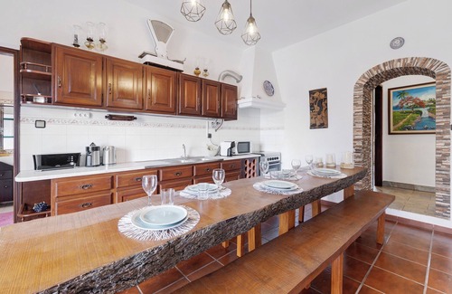 Palmela Cabaña | Casita de campo 'Casa Castelão' con piscina compartida, terraza compartida y aire acondicionado