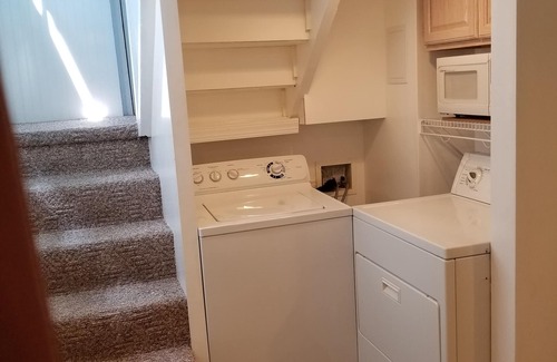 Grand Haven Cabaña | Encanto Cottage - Centro - 3 BR / 1. 5 BA Casa recién remodelada