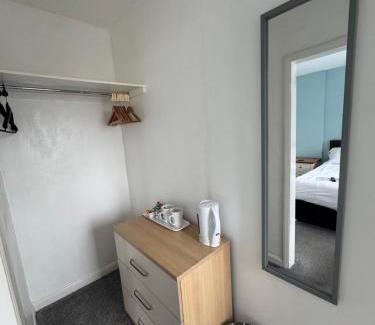 Tenby Hotel | Cottage Court Hotel