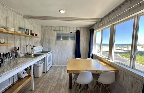 Northeastern Michigan Cabaña | Cottage Cove · Lake Huron Beach Cottage No. 7