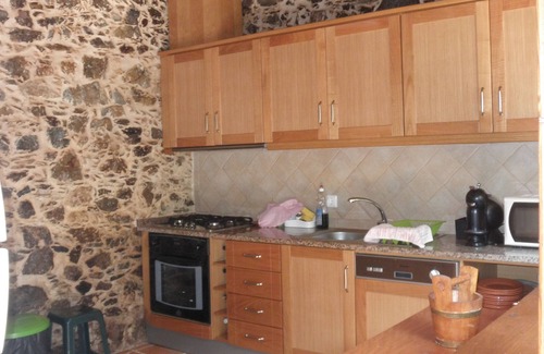 Figueiro dos Vinhos Cabaña | Cottage easy access, very quiet and comfort.
