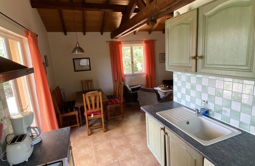 Doissat Cabaña | Gîte-Villa-Baño privado con bañera-Vista al campo-Emeraude