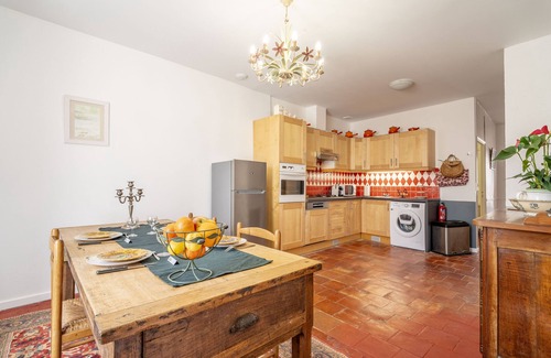 Saint-Jean-de-Barrou Casa | Casita de campo "La Maison Des Remparts" con jardín privado y Wi-Fi