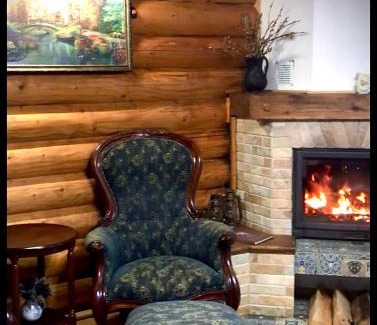 Bukovel Apartamento | Cottage Lavanda окремий котедж з каміном