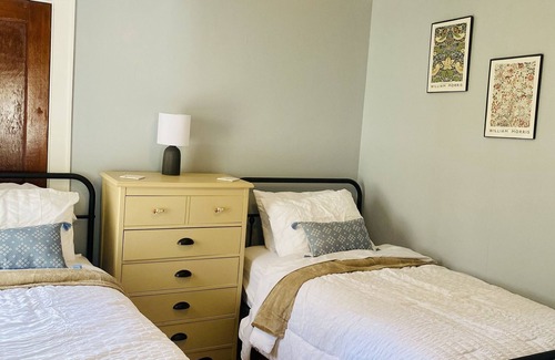 Camp Ellis Cabaña | Cottage - Minutes from the Beach
