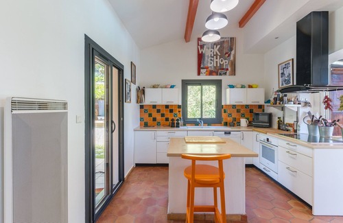 Peypin Casa | Casa rural cerca de Aix y Marsella con piscina