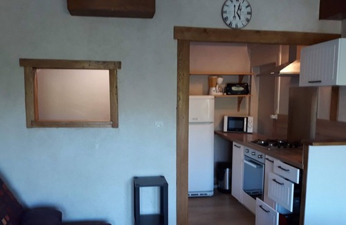 Maulevrier Casa | Casa de campo en la orilla del agua cerca del Puy du Fou