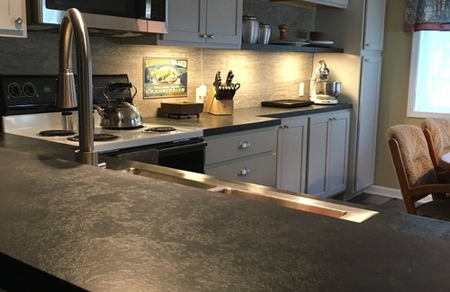 New Lisbon Casa | Cottage On Sunset 2 Bedroom House Walk To Castle Rock Lake New Lisbon WI