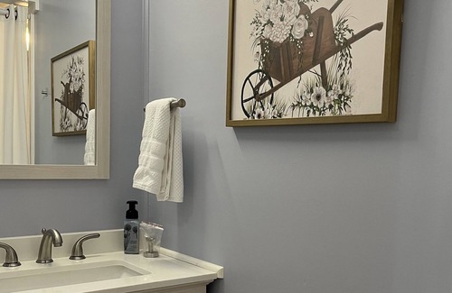 Madisonville Cabina | Cottage on the farm in rural TN