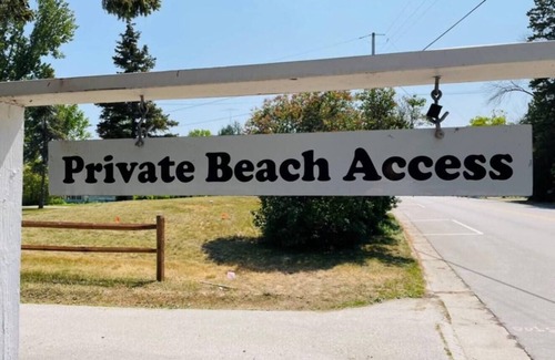 Jacksonport Casa | "Cottage on The Lake" 3BD/2Bath (Jacksonport)