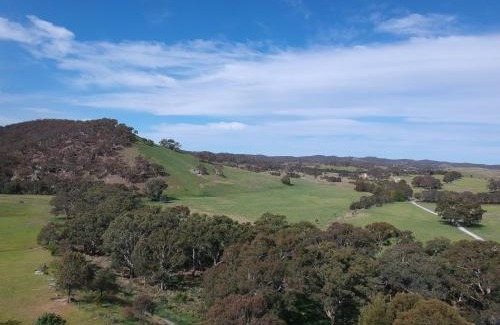 Yass River Apartamento | Cottage on Yass River Farm - Pet & Horse Friendly - Ideal Road-Trip Stopover