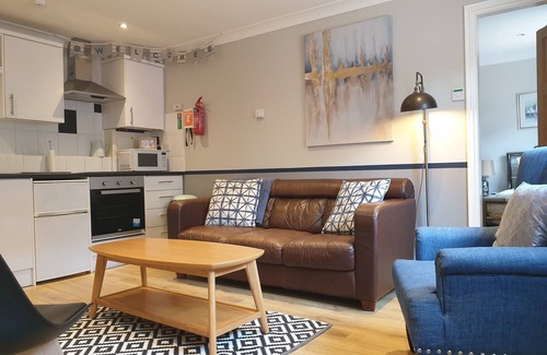 Scarborough City Centre Cabaña | Rural-Baño compartido-Cornflower1-Self Catering