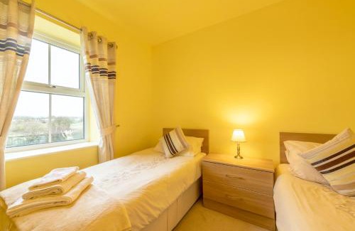 Knott End-on-Sea Casa | Cottage - Sleeps 5 - Hot Tub - Garden - Parking