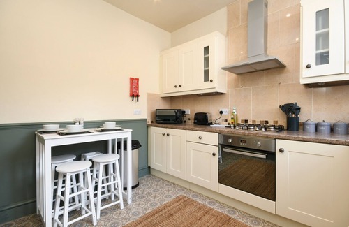 Chesterfield Casa | Cottage Style 3 bedroom House - Close to City centre & The Peaks