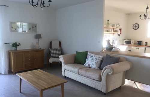 Mortagne-sur-Gironde Cabaña | Cottage con piscina privada climatizada, 15 minutos a la playa más cercana